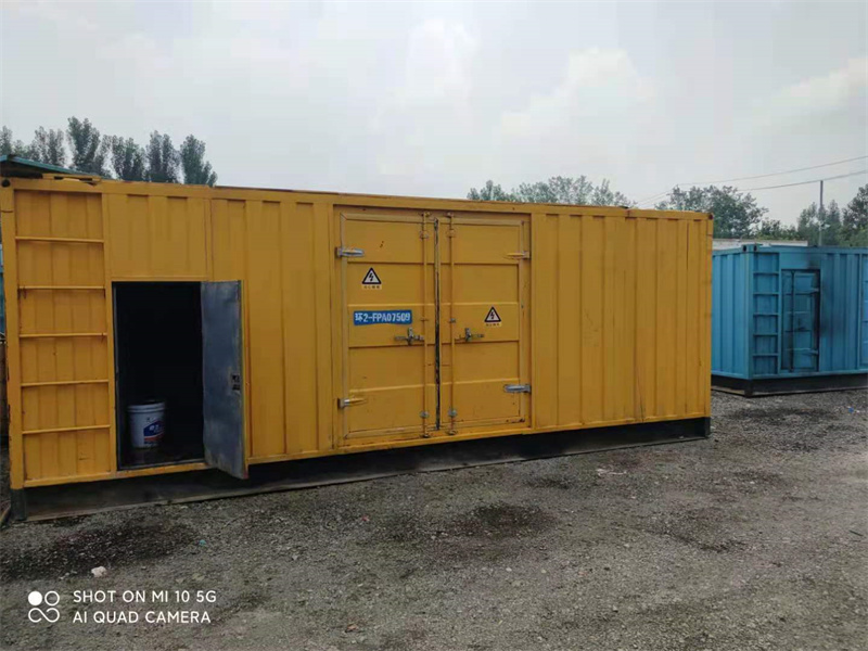 富川200KW柴油发电机组需要配备什么型号的电缆线?